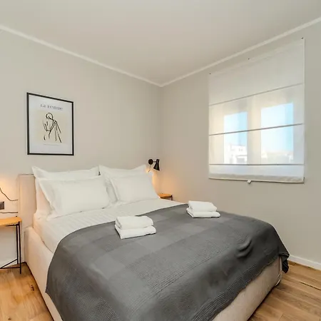 Sea Breeze Bliss Apartment
